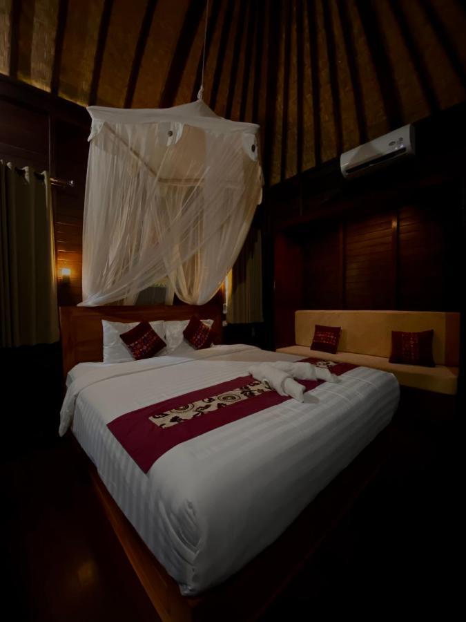 Отель Damara Lembongan Нуса-Лембонган Экстерьер фото