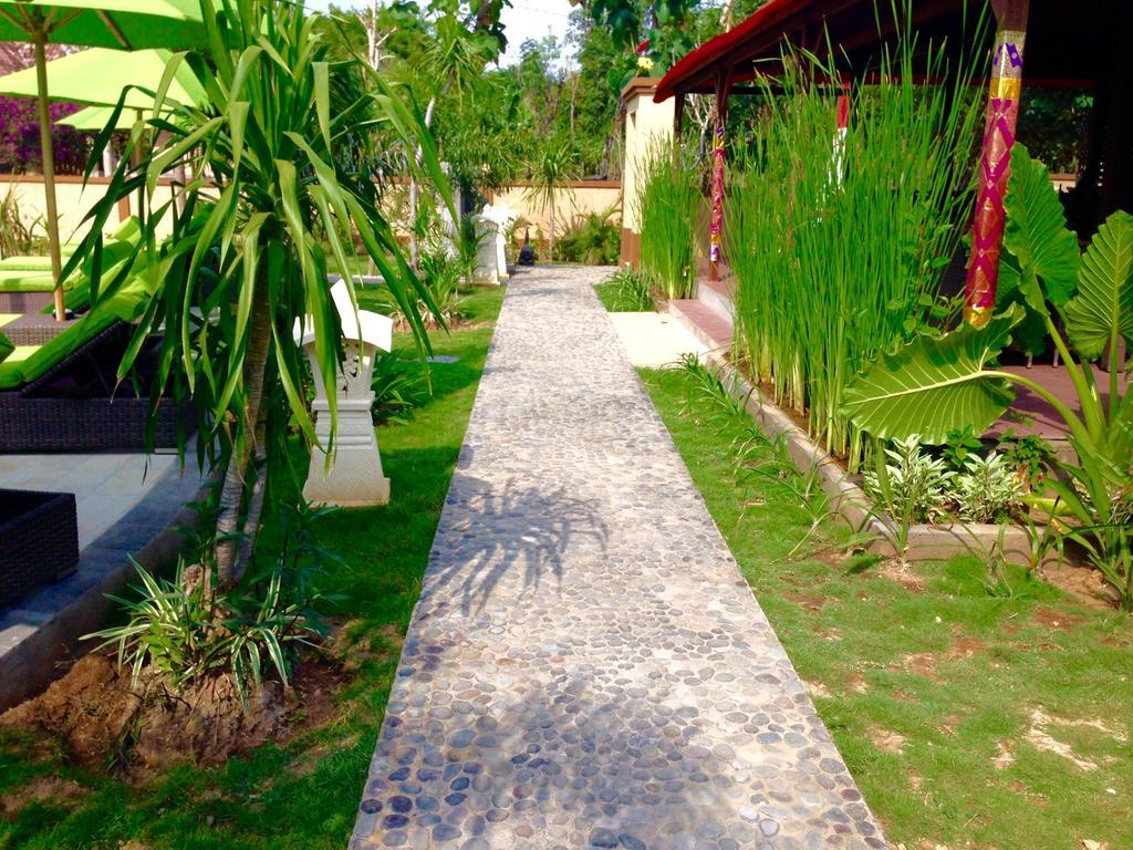 Отель Damara Lembongan Нуса-Лембонган Экстерьер фото